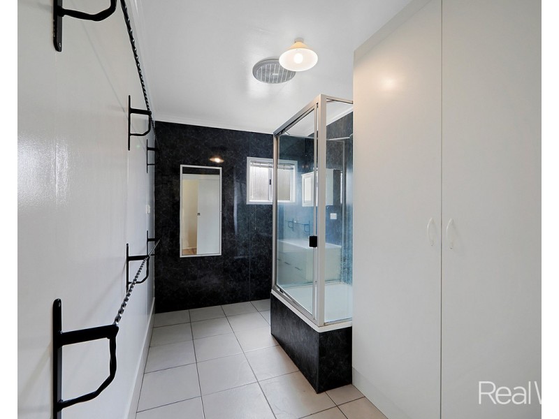 12 McKenzies Road, Bundaberg North QLD 4670