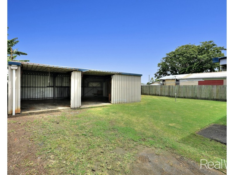 12 McKenzies Road, Bundaberg North QLD 4670