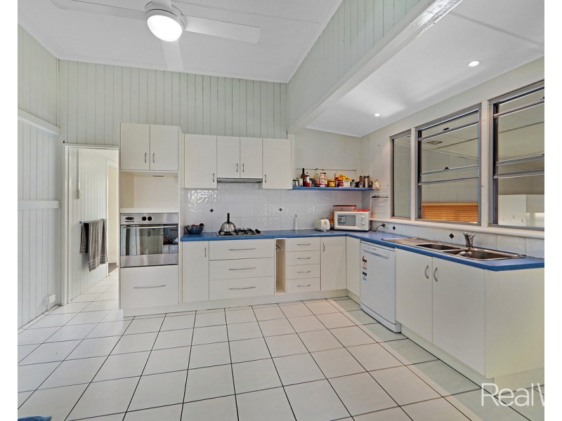 4 Steuart Street, Bundaberg North QLD 4670