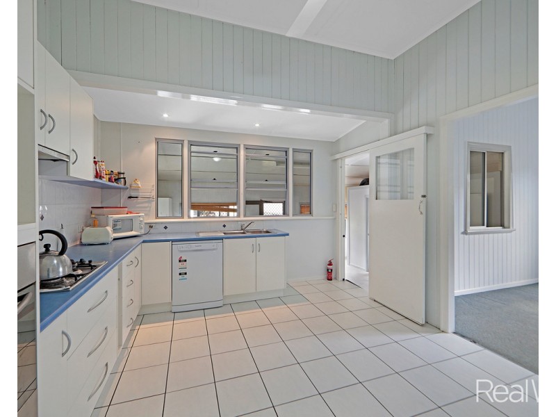 4 Steuart Street, Bundaberg North QLD 4670