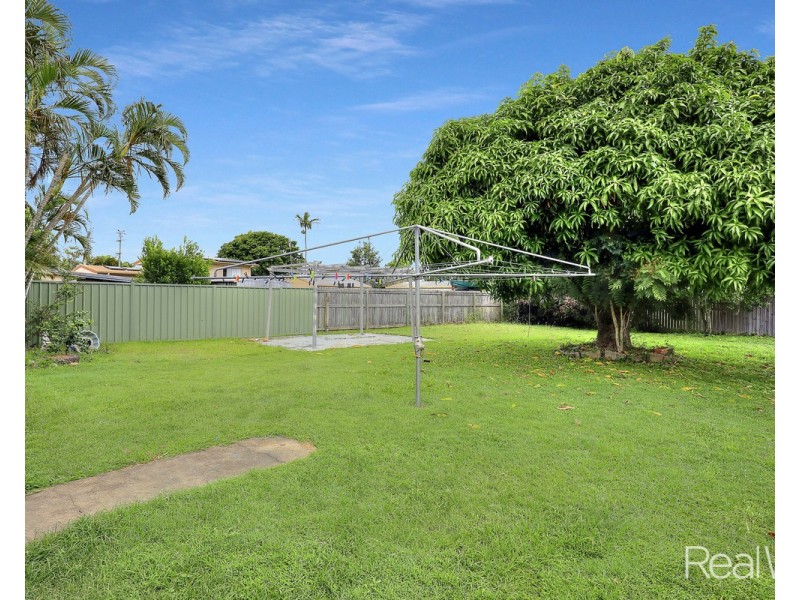 9 Londy Street, Svensson Heights QLD 4670