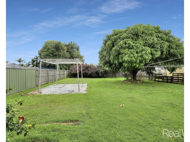 9 Londy Street, Svensson Heights QLD 4670