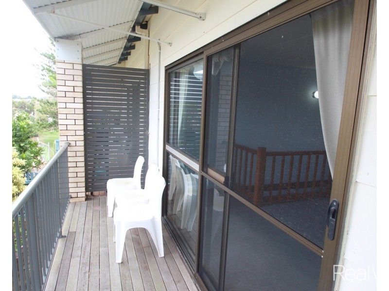 3/3 Miller Street, Bargara QLD 4670