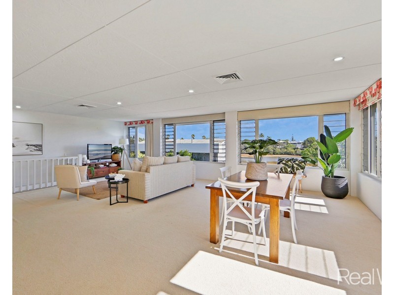 5/3 Miller Street, Bargara QLD 4670