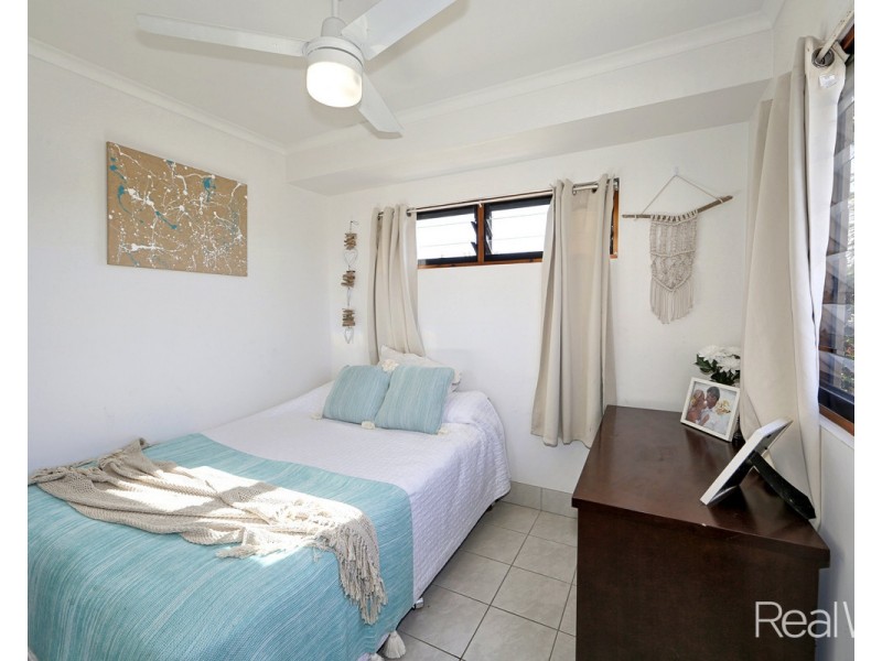 19 Bluewater Drive, Elliott Heads QLD 4670