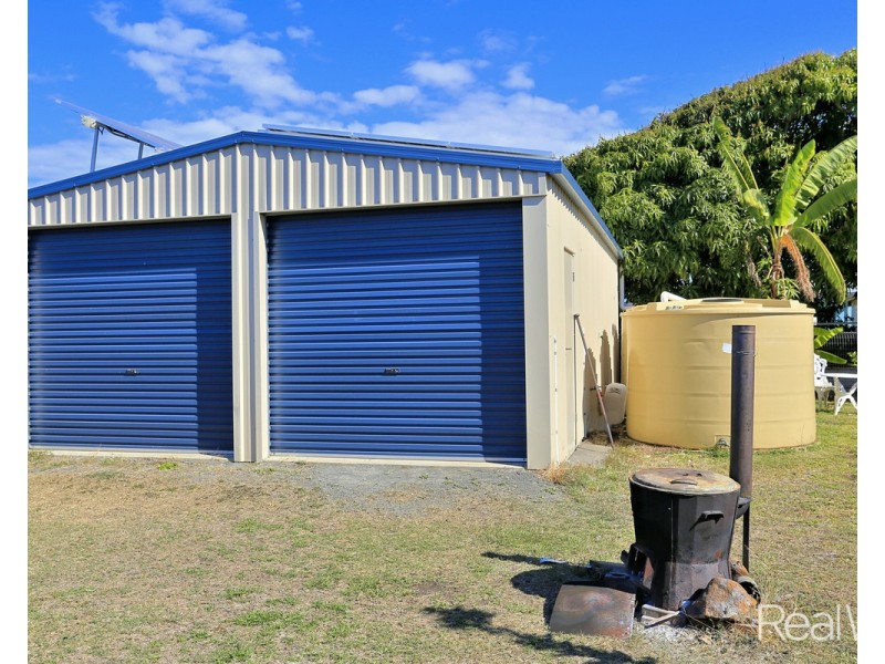 19 Bluewater Drive, Elliott Heads QLD 4670