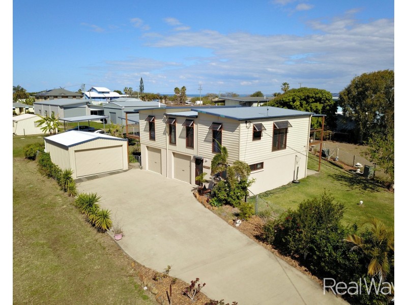 19 Bluewater Drive, Elliott Heads QLD 4670