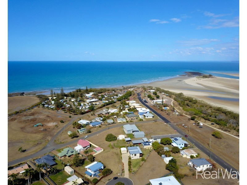 19 Bluewater Drive, Elliott Heads QLD 4670