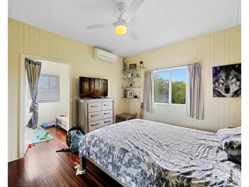 118 Elliott Heads Road, Avenell Heights QLD 4670
