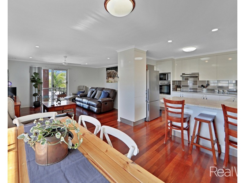 11 Tadgell Court, Avenell Heights QLD 4670