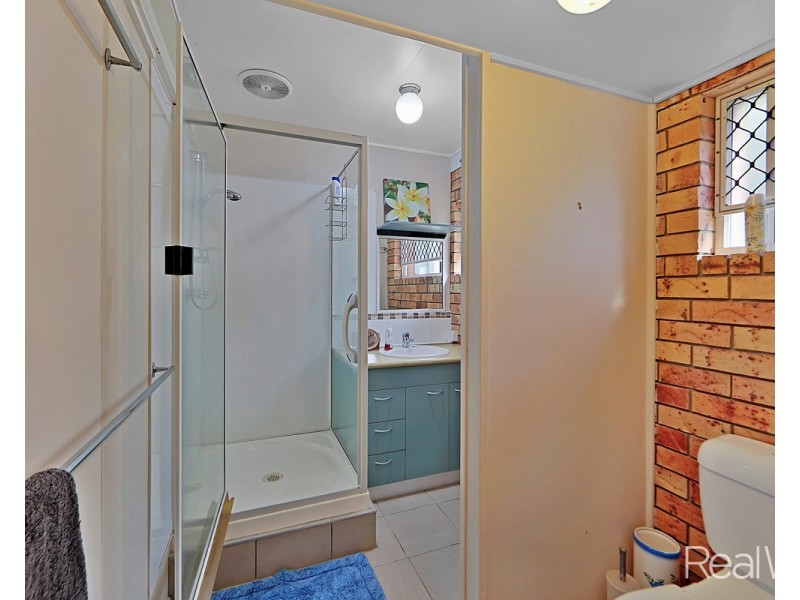 11 Tadgell Court, Avenell Heights QLD 4670