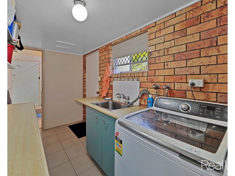 11 Tadgell Court, Avenell Heights QLD 4670