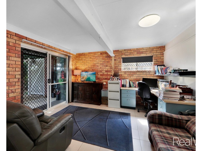 11 Tadgell Court, Avenell Heights QLD 4670
