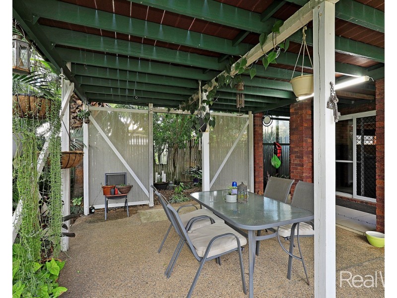 11 Tadgell Court, Avenell Heights QLD 4670