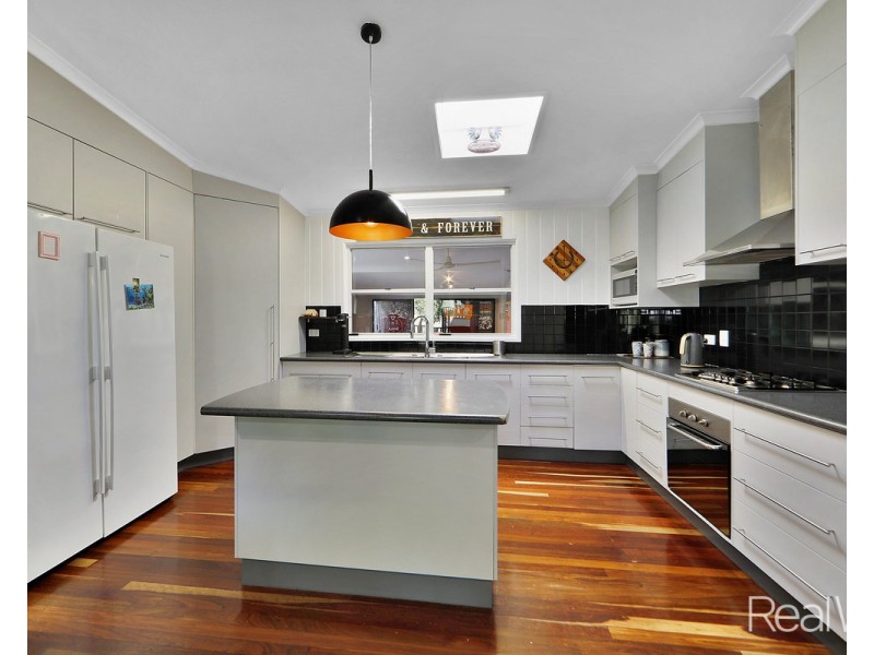 348 Snake Creek Road, Bungadoo QLD 4671