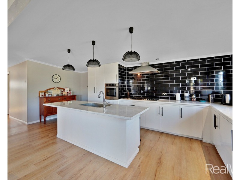 79 Elliott Heads Road, Kepnock QLD 4670