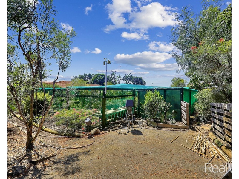 44 Linden Crescent, Qunaba QLD 4670