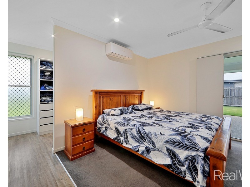 6 Honeybee Court, Avenell Heights QLD 4670