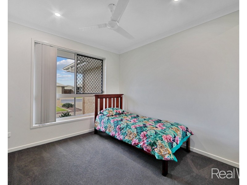 6 Honeybee Court, Avenell Heights QLD 4670