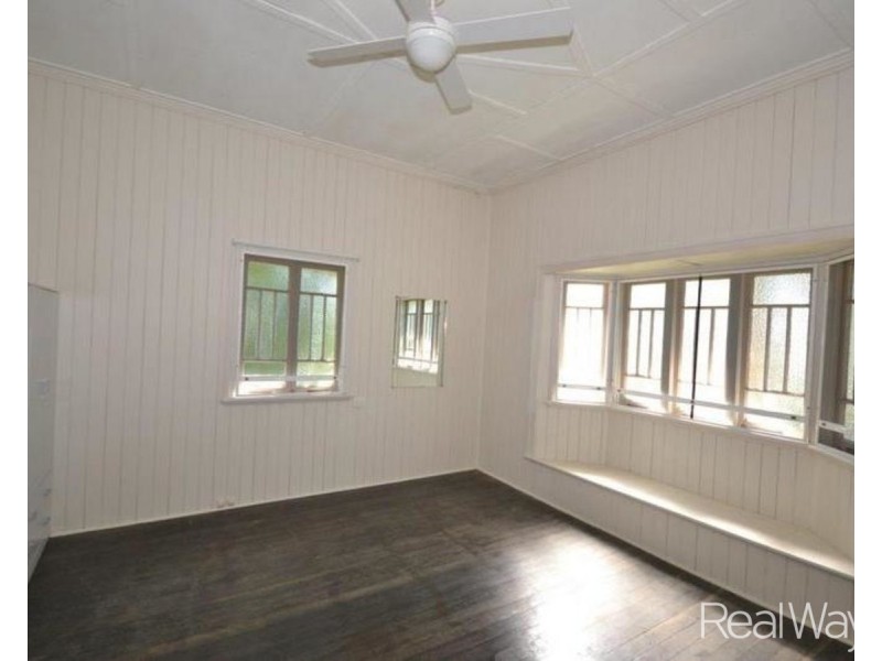 44 Steuart Street, Bundaberg North QLD 4670