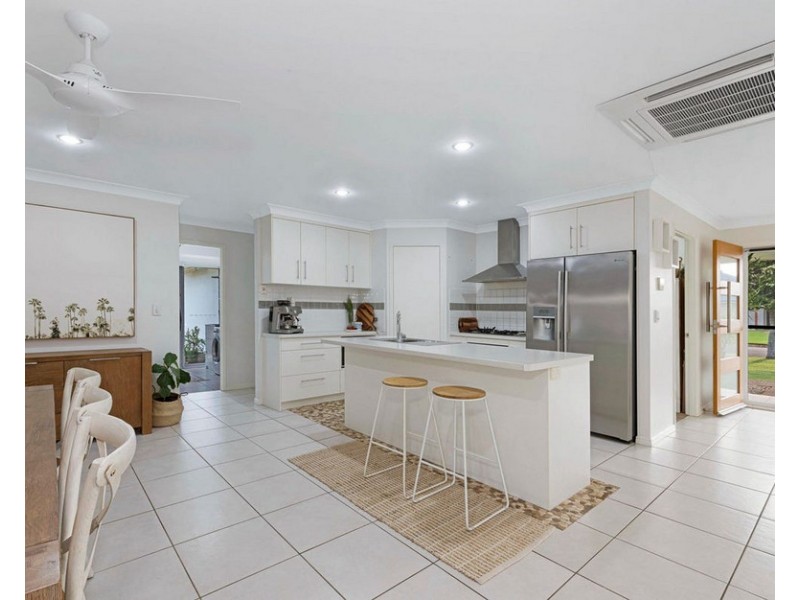 44 Robina Drive, Avoca QLD 4670