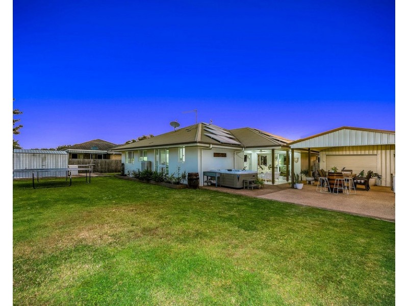 44 Robina Drive, Avoca QLD 4670