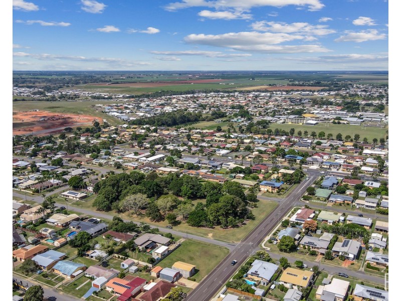 17 Wilson Street, Kepnock QLD 4670