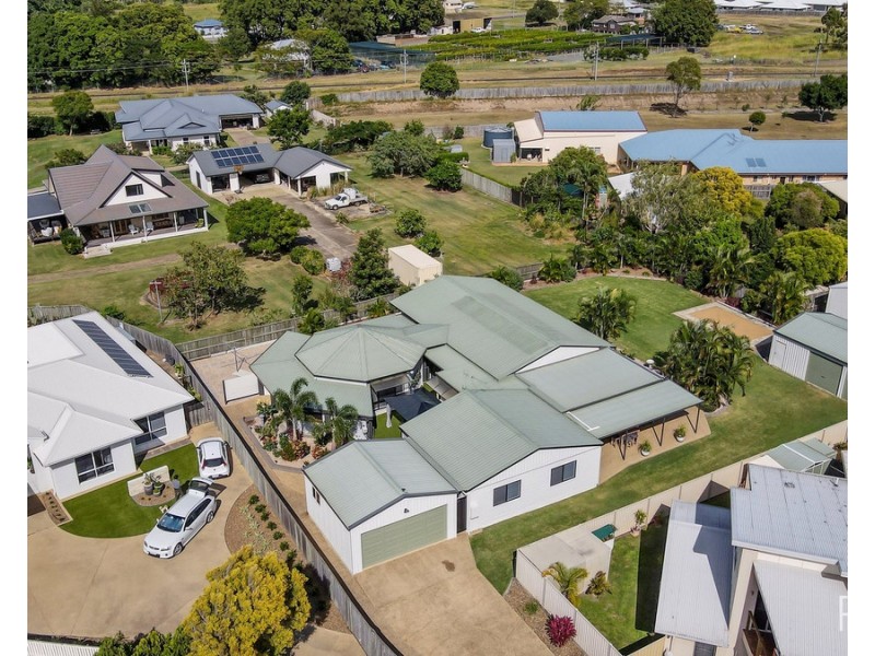 23 Parkview Terrace, Bundaberg North QLD 4670