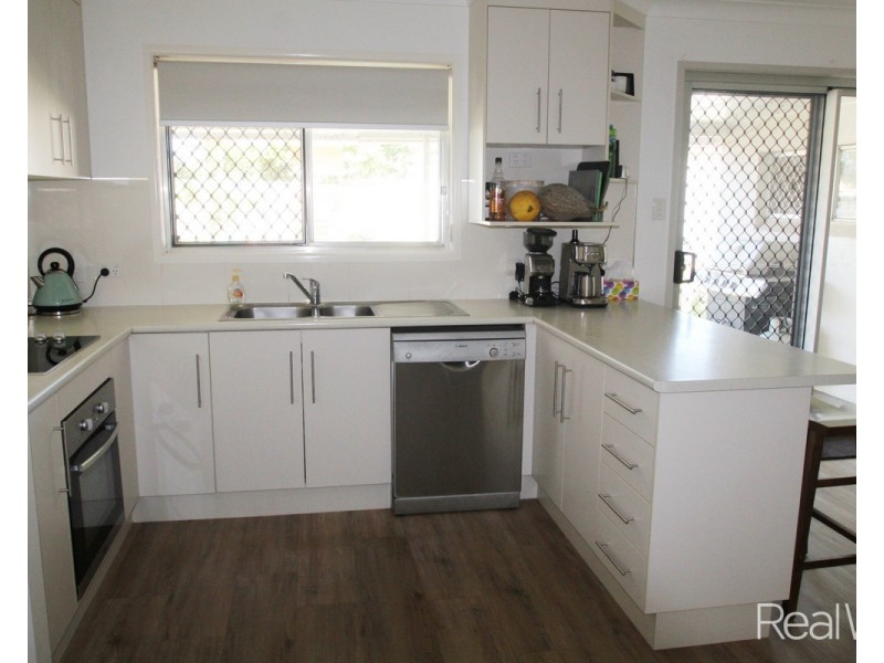 16 Fleming Street, Norville QLD 4670