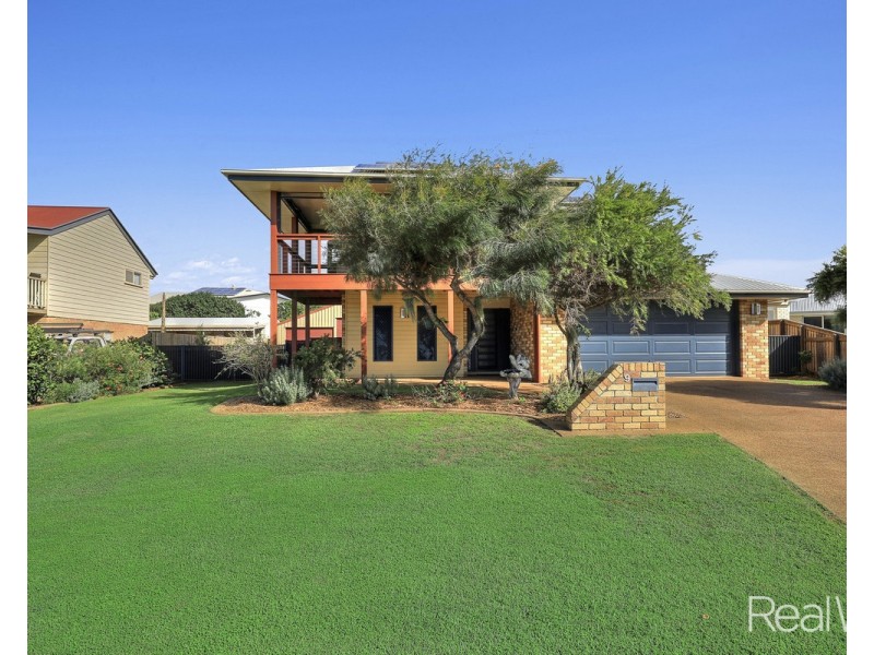 9 Emperor Drive, Elliott Heads QLD 4670