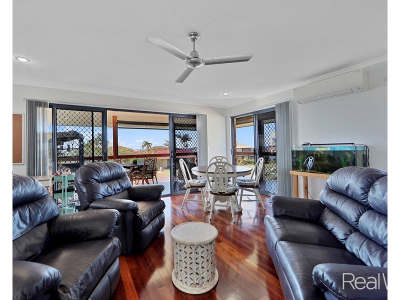 9 Emperor Drive, Elliott Heads QLD 4670