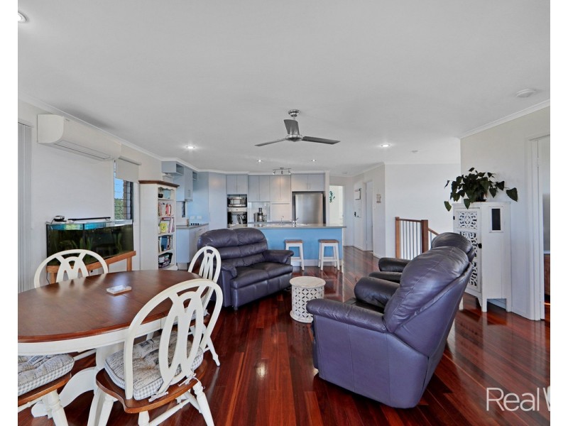 9 Emperor Drive, Elliott Heads QLD 4670