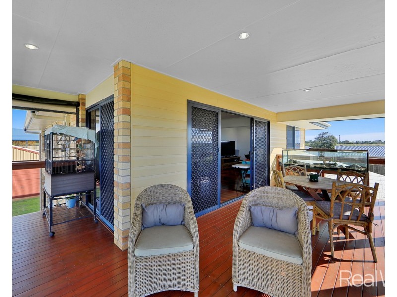 9 Emperor Drive, Elliott Heads QLD 4670