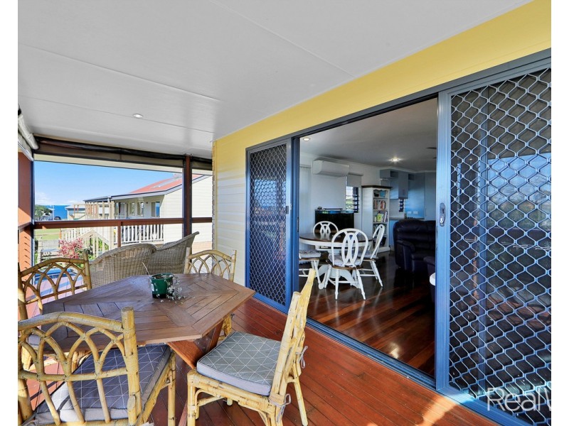 9 Emperor Drive, Elliott Heads QLD 4670