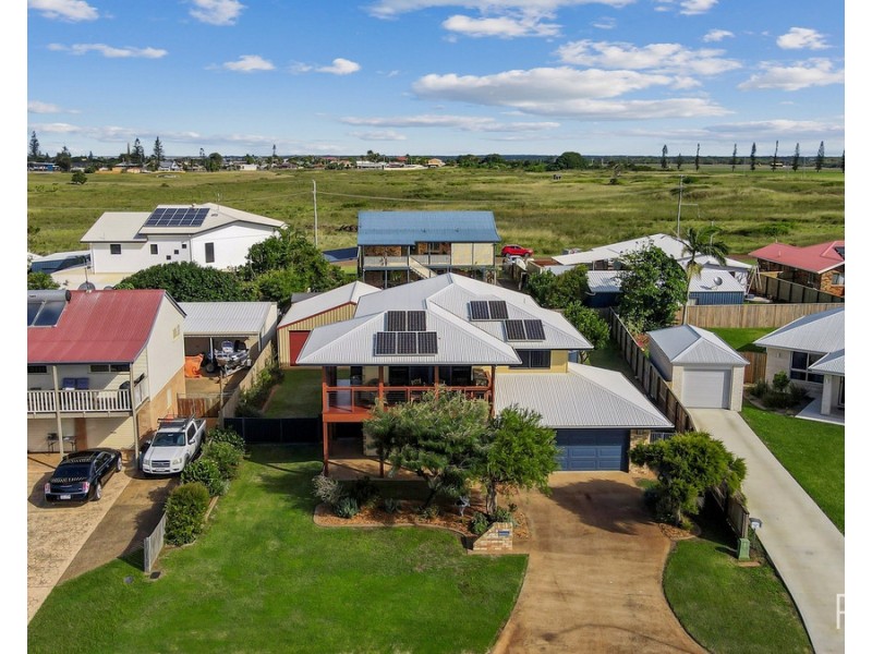 9 Emperor Drive, Elliott Heads QLD 4670