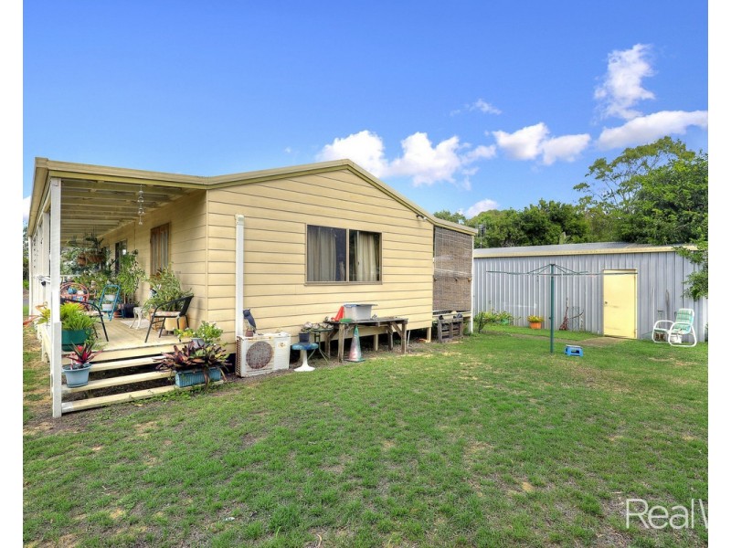 8 Olive Drive, Moore Park Beach QLD 4670