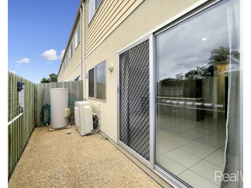 2/47 Gavin Street, Bundaberg North QLD 4670