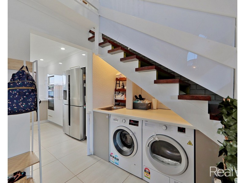 1/5 Midgley Court, Bundaberg East QLD 4670