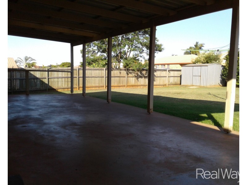 31 Hilltop Parade, Avoca QLD 4670