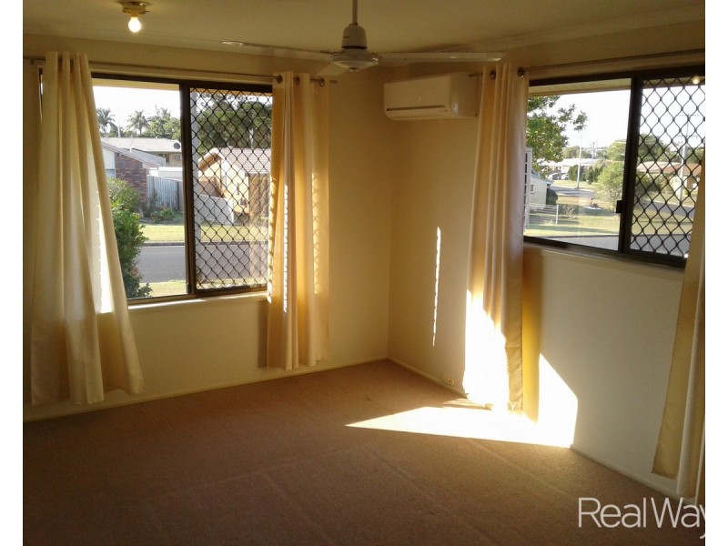 31 Hilltop Parade, Avoca QLD 4670