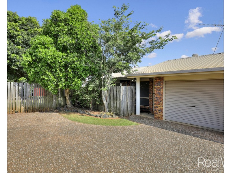 2/24 Dennis Court, Avoca QLD 4670