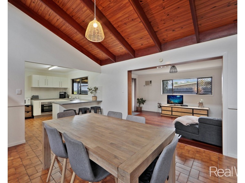 31 Phillips Street, Bundaberg North QLD 4670
