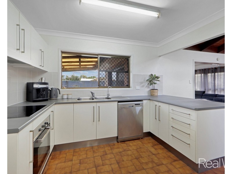 31 Phillips Street, Bundaberg North QLD 4670