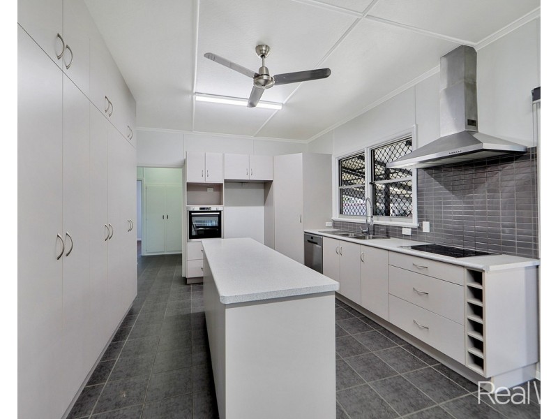 35 Elliott Heads Road, Kepnock QLD 4670