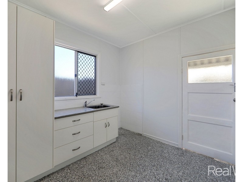35 Elliott Heads Road, Kepnock QLD 4670