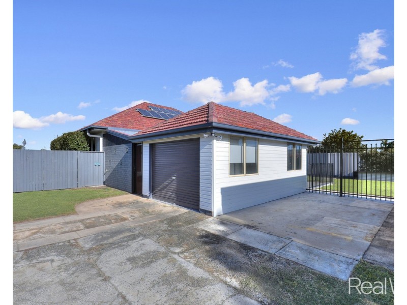 35 Elliott Heads Road, Kepnock QLD 4670