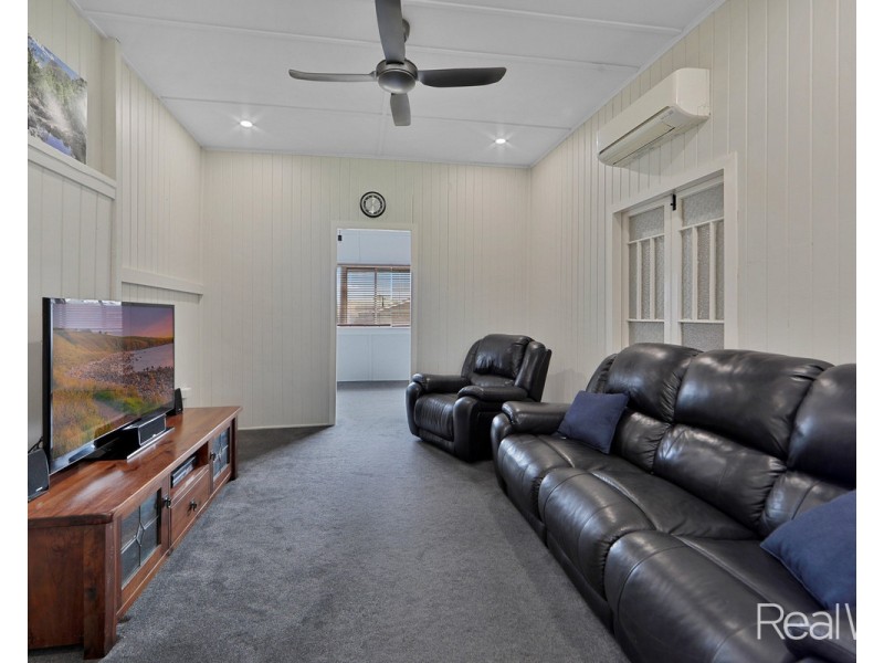 184 McCarthy Road, Avenell Heights QLD 4670