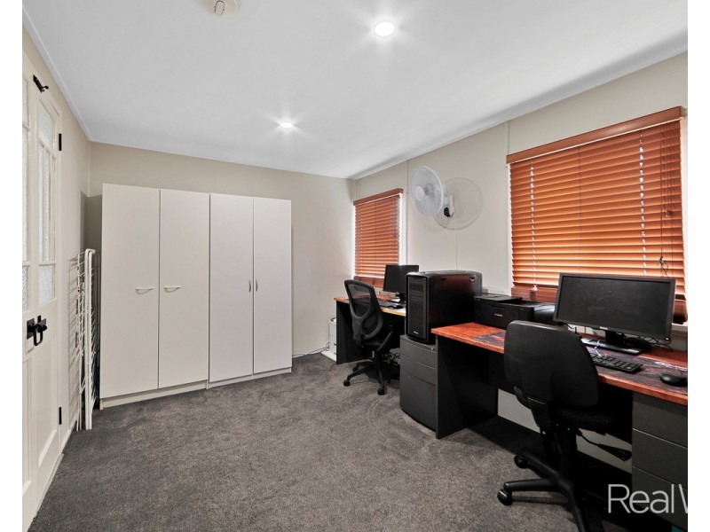 184 McCarthy Road, Avenell Heights QLD 4670