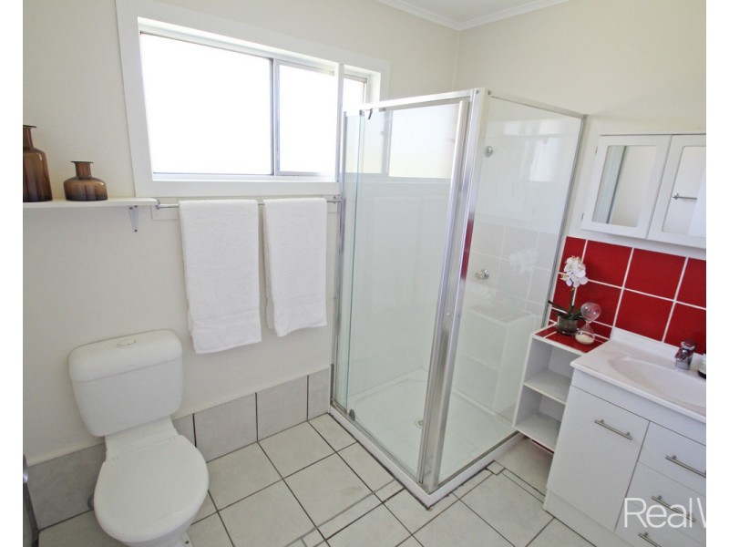 31 Mcveigh Street, Kepnock QLD 4670