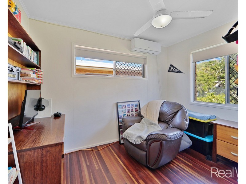 31 Mcveigh Street, Kepnock QLD 4670